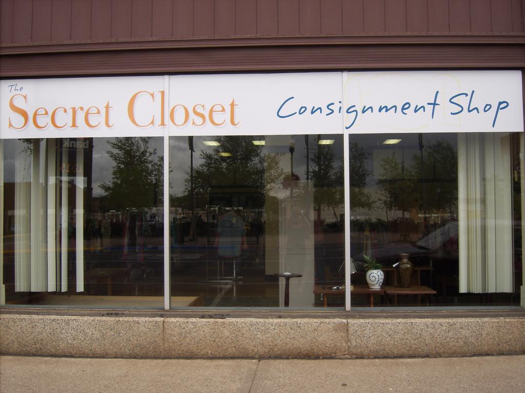 The Secret Closet Consignment Shop Hibbing MN 55746