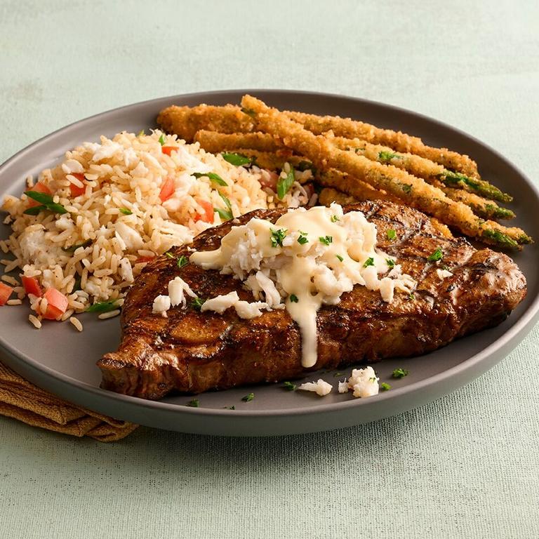 Stay on shore by Joe's Crab Shack