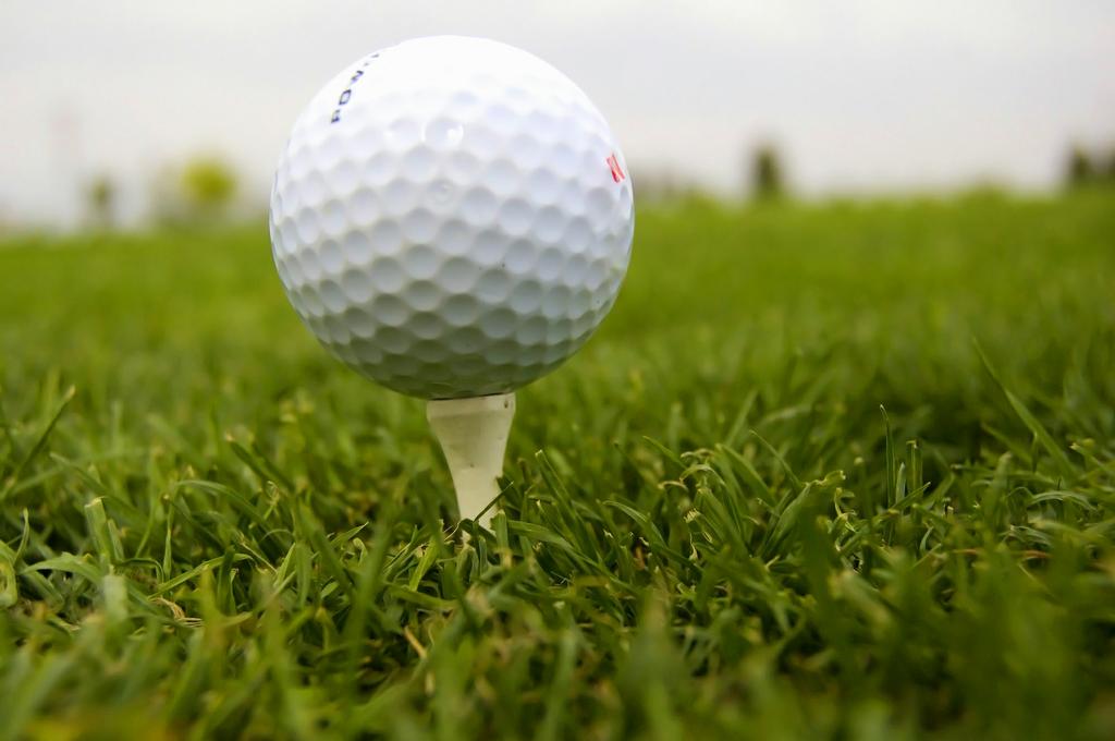 GOlf bal on tee by College of Golf - Keiser University