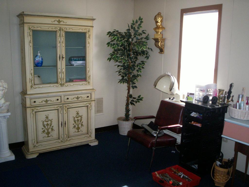 Salon51 Perryopolis PA 15473 7247972174 Beauty Salons