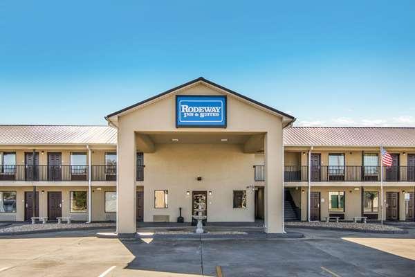  by Rodeway Inn & Suites