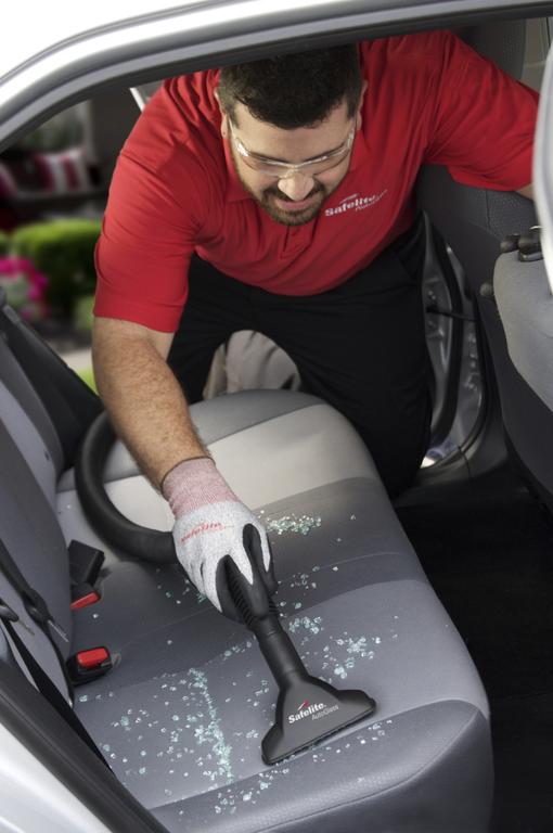 Safelite AutoGlass Saint Paul MN 55109 8888432798