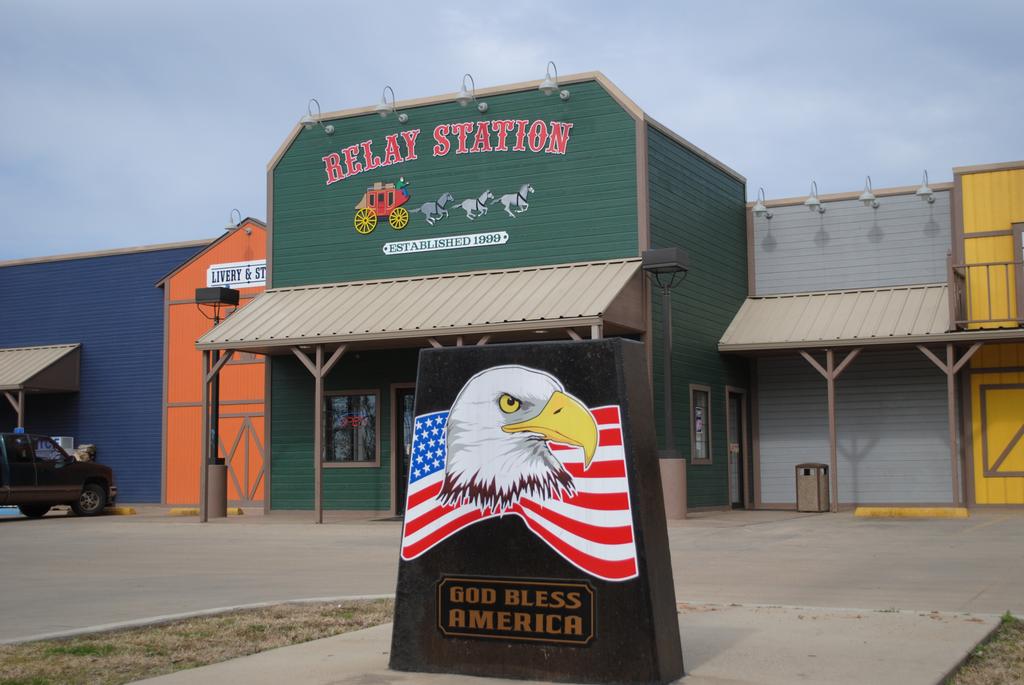 Relay Station LLC Bethany LA 71007 3189381611 Truck Stops