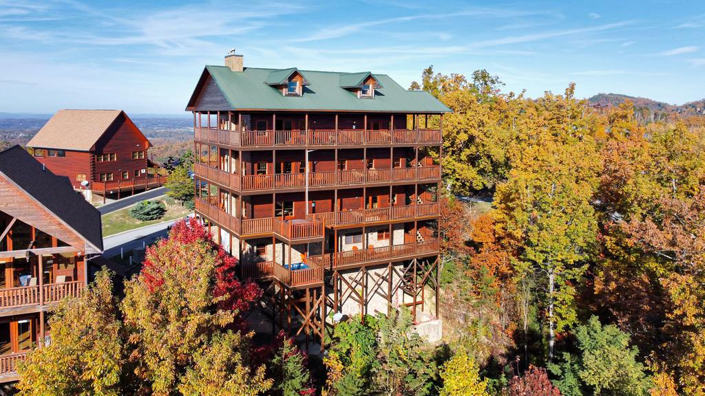 by Outrageous Cabins