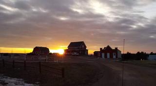 Empire Guesthouse and RV Park