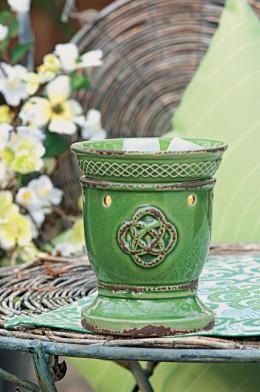 celtic love knot by Tara Palomares Scentsy Independent Consultant