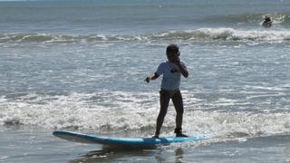 Florida Surf School / Surf Lessons Cocoa Beach / Florida Surfing Lessons