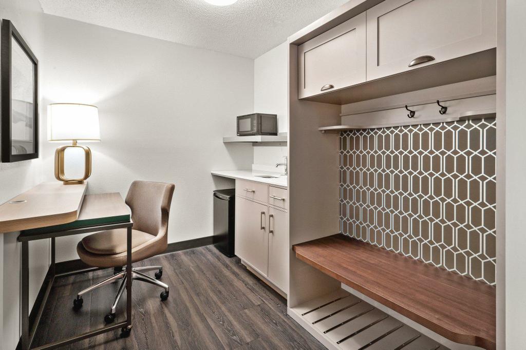  by Holiday Inn & Suites Bothell by IHG