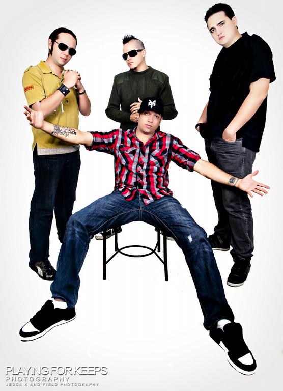 saveovniweb by Playing for Keeps Photography