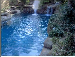 A & B Pool Service