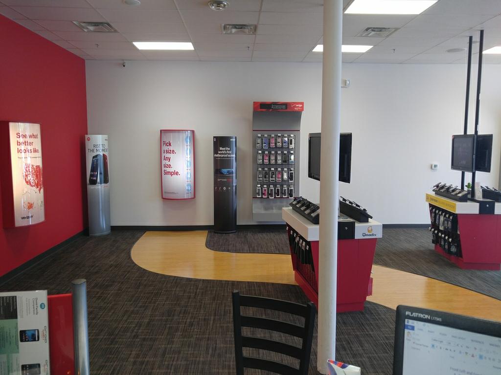 Verizon Authorized Retailer TCC Cobleskill NY 12043 5182343645