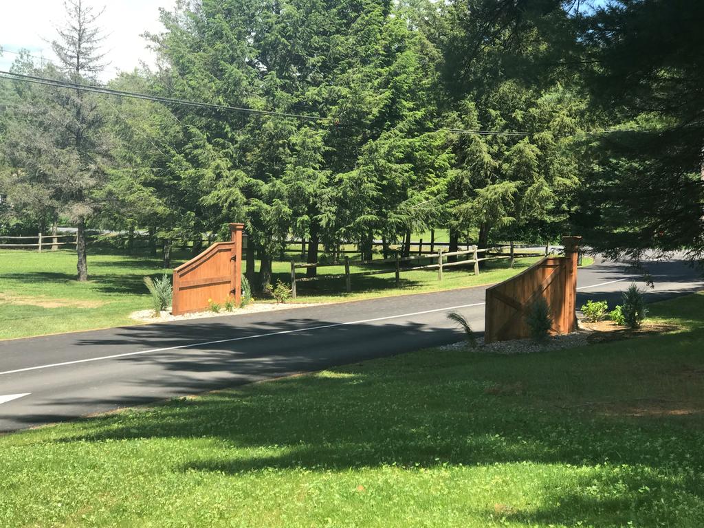 Adirondack Gateway RV Resort & Campground Gansevoort NY 12831 518