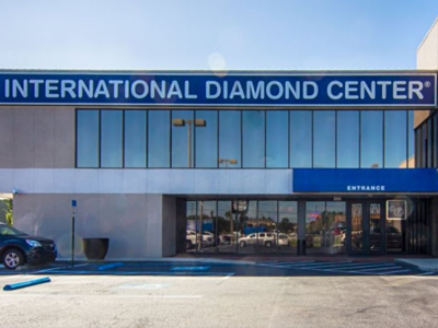  by International Diamond Center