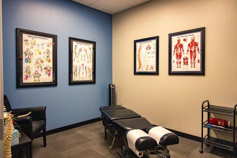 Mountain View Pain Center South Aurora Chiropractic Treatment Room by Mountain View Pain Center