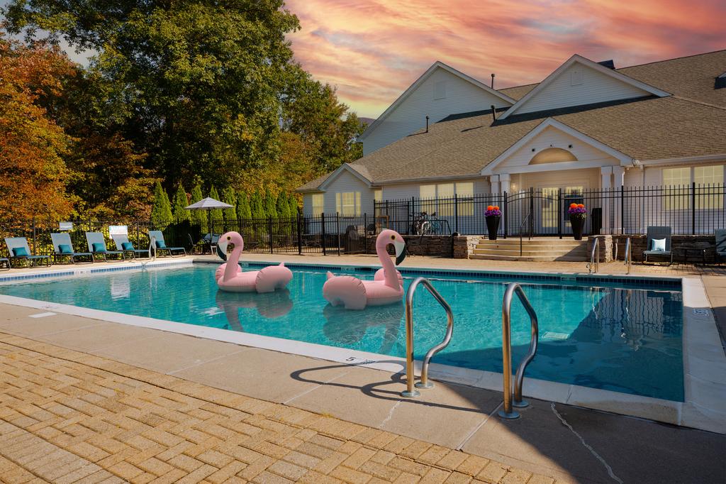 COVER_PHOTO by Town Walk at Hamden Hills