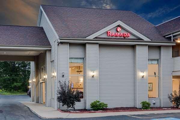  by Ramada Cleveland Airport West
