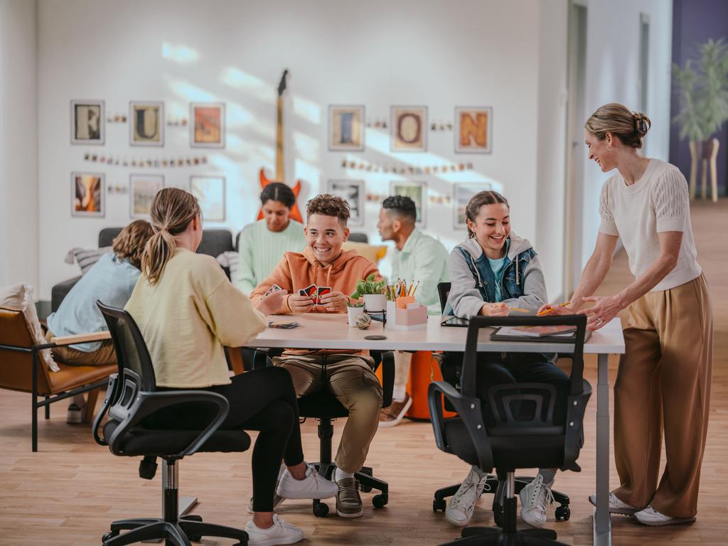 Outside of class, students spend time in the Homework Cafe. This is where students complete their homework as part of their school day, and also where they can socialize with friends. Teachers are also available to support with homework. by Fusion Academy Walnut Creek