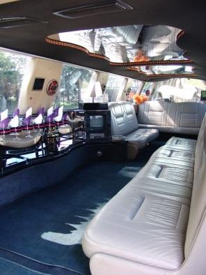 Promo Limo Milwaukee WI - Four Star Limousine and Coach by Four Star Limousine and Coach