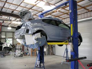 H & R Auto Body