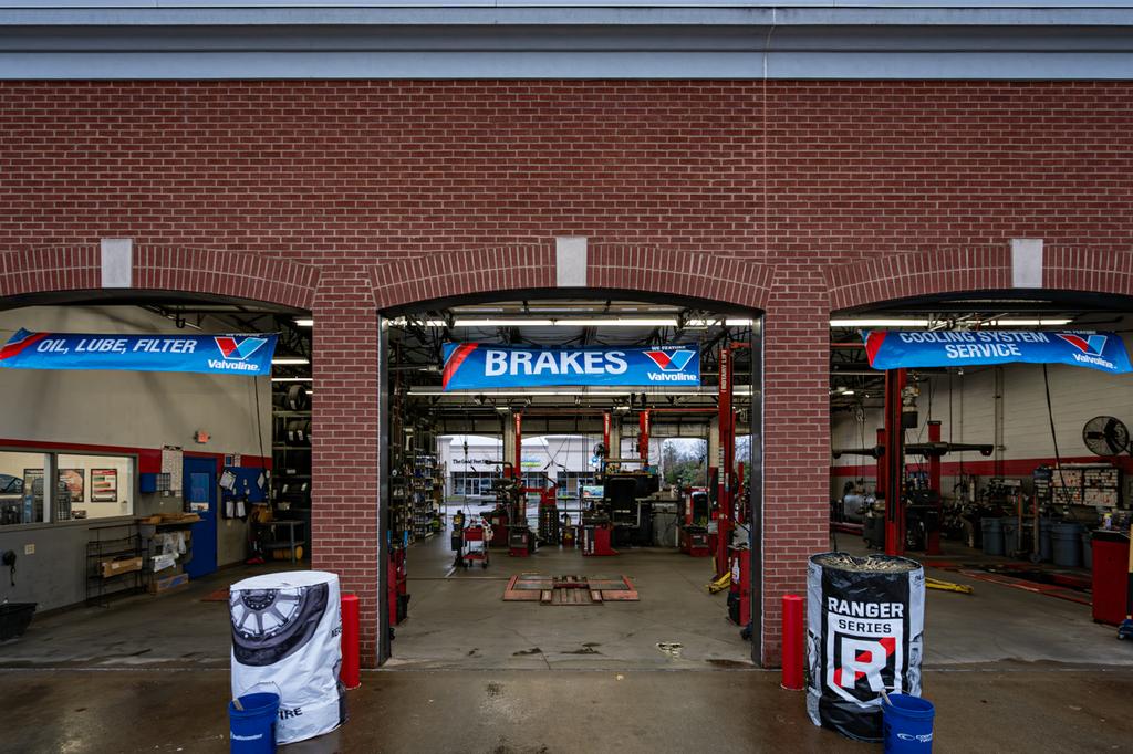  by Tire Discounters