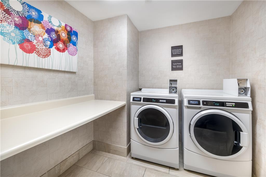 Laundry by Hilton Garden Inn Lexington Hamburg
