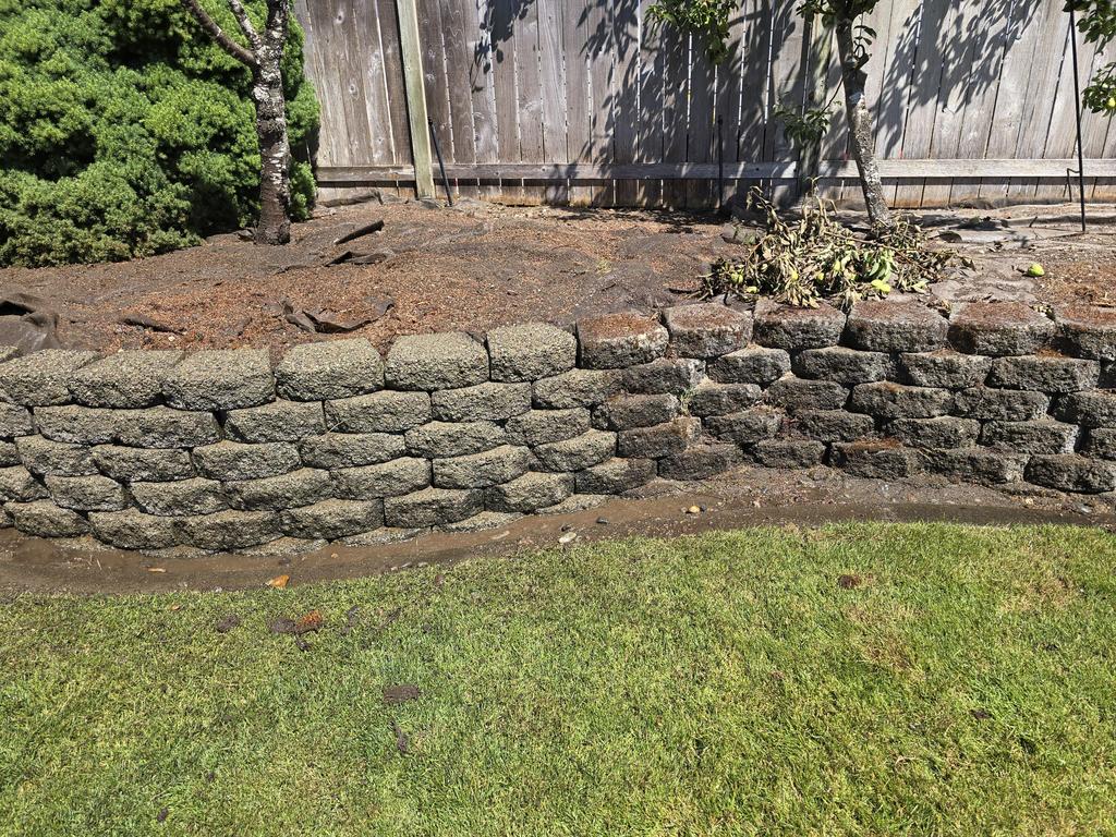  by Best Northwestern Landscape CO