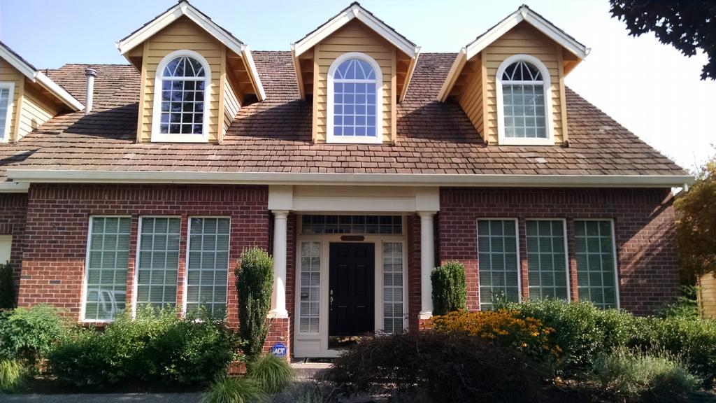 Gutter Whitening by Clear Summit Window and Exterior Cleaning