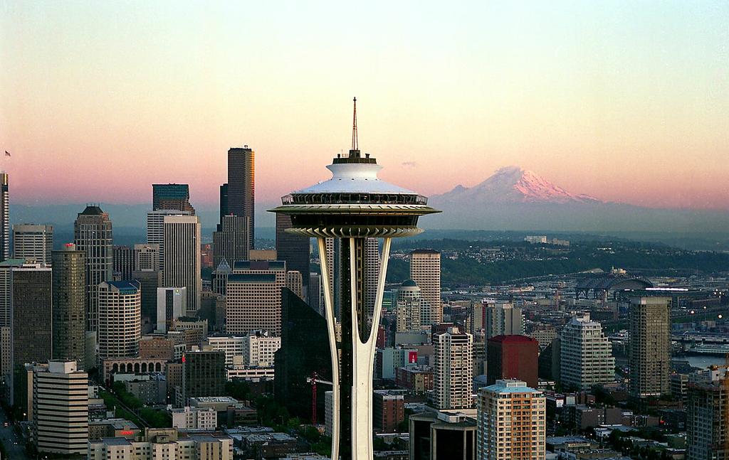  by SEATTLE LUXURY SUITES VACATION CONDO HOME RENTALS