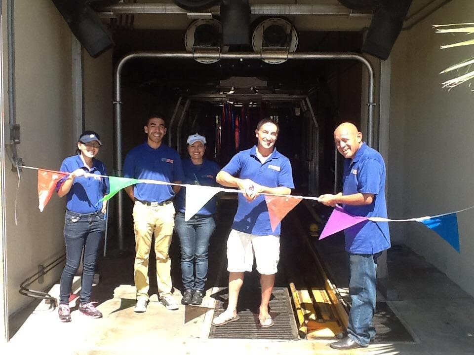 Pictures for Metro Express Car Wash in Reseda, CA 91335 Car Washes