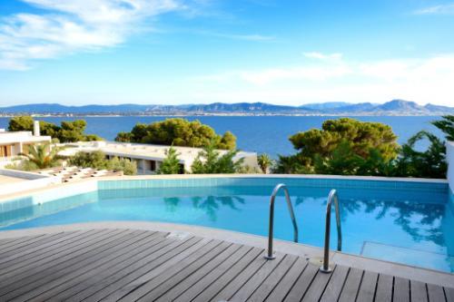  by AAA Tropical Pools