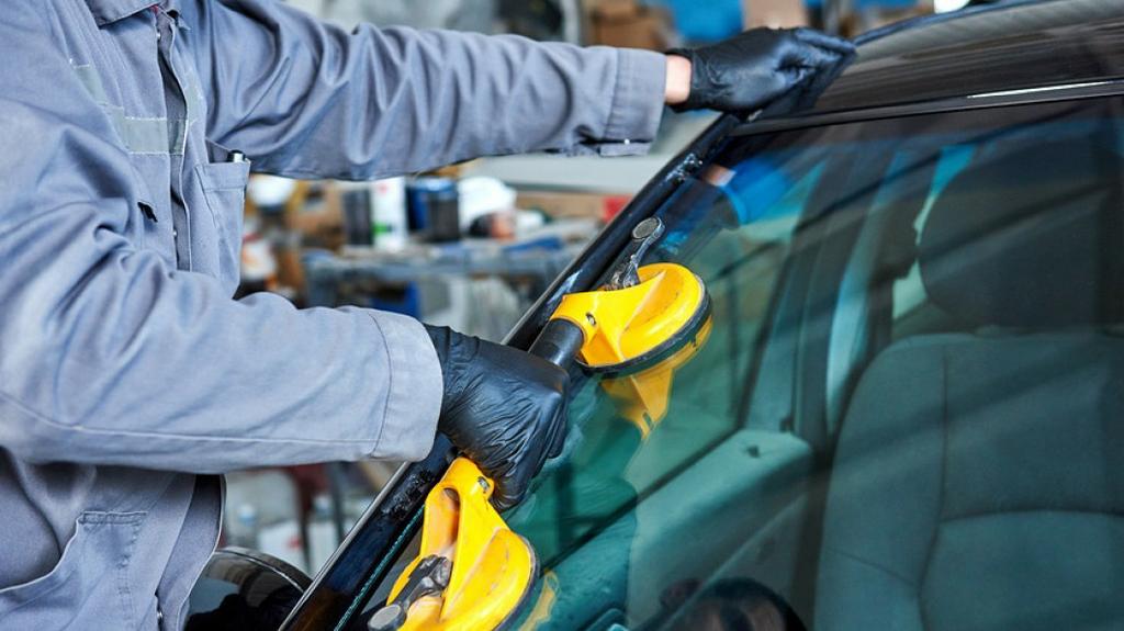 Pictures for Best Auto Glass in Midland, TX 79703 | Auto Glass