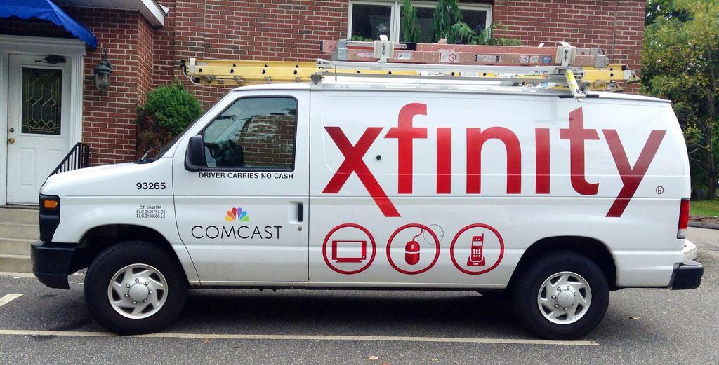  by XFINITY Store by Comcast
