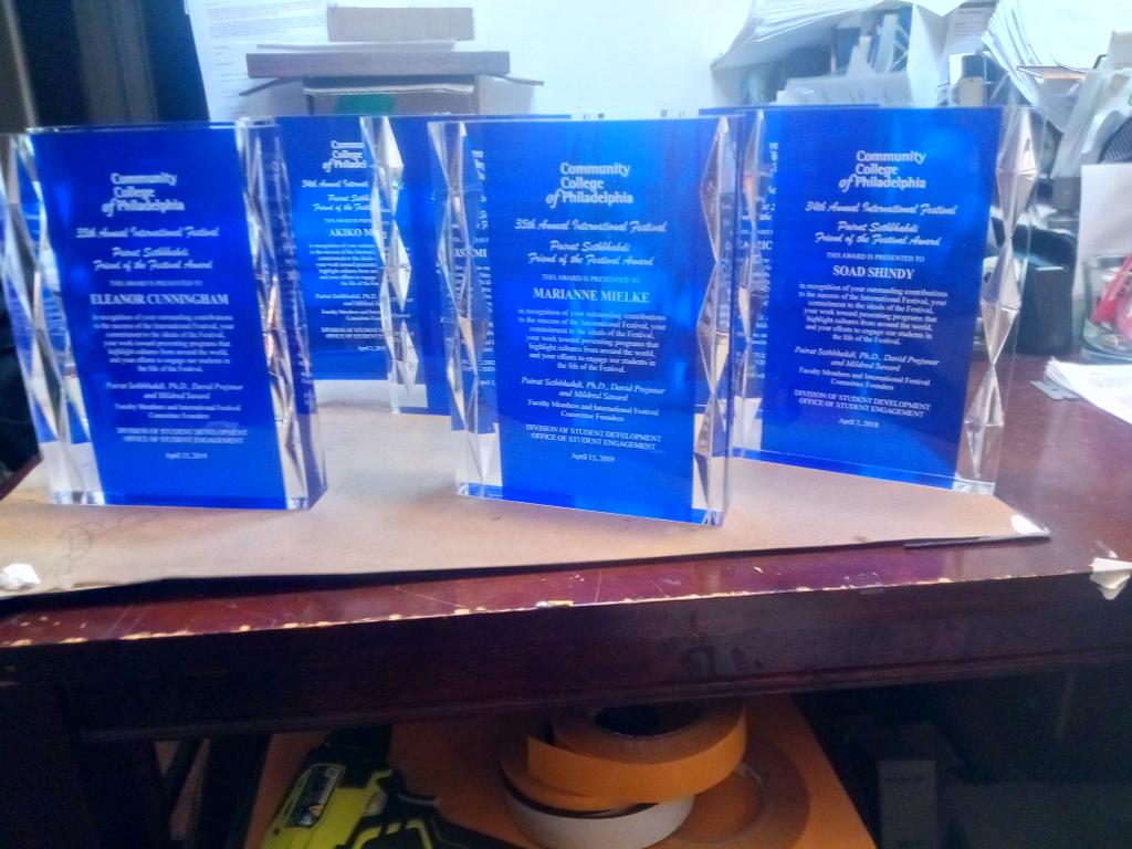 The Awards Center LLC Philadelphia PA 19125 2676220209