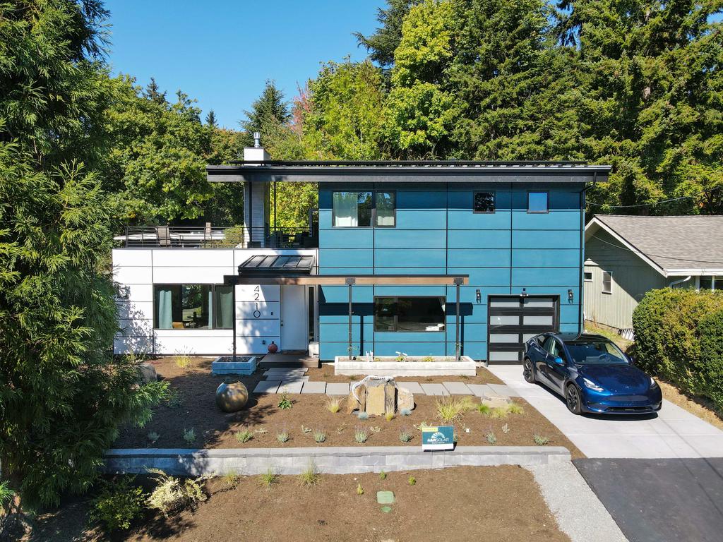 TOV Siding & Roofing Everett WA 98208 2064664648