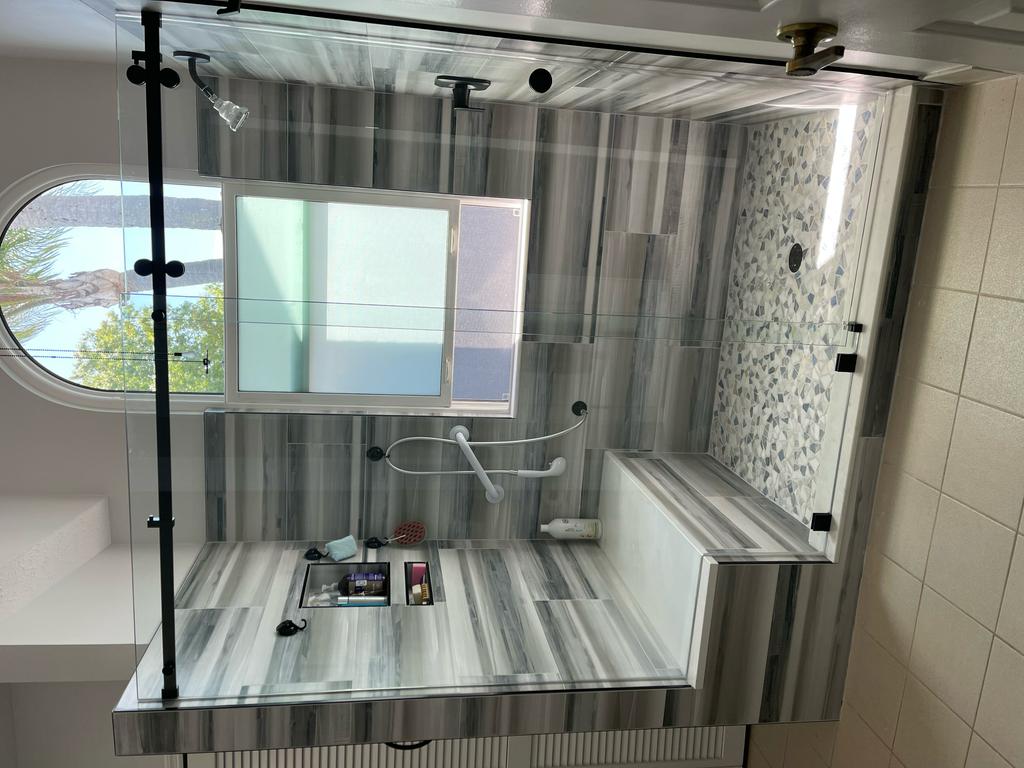  by Diamond Glass And Mirror