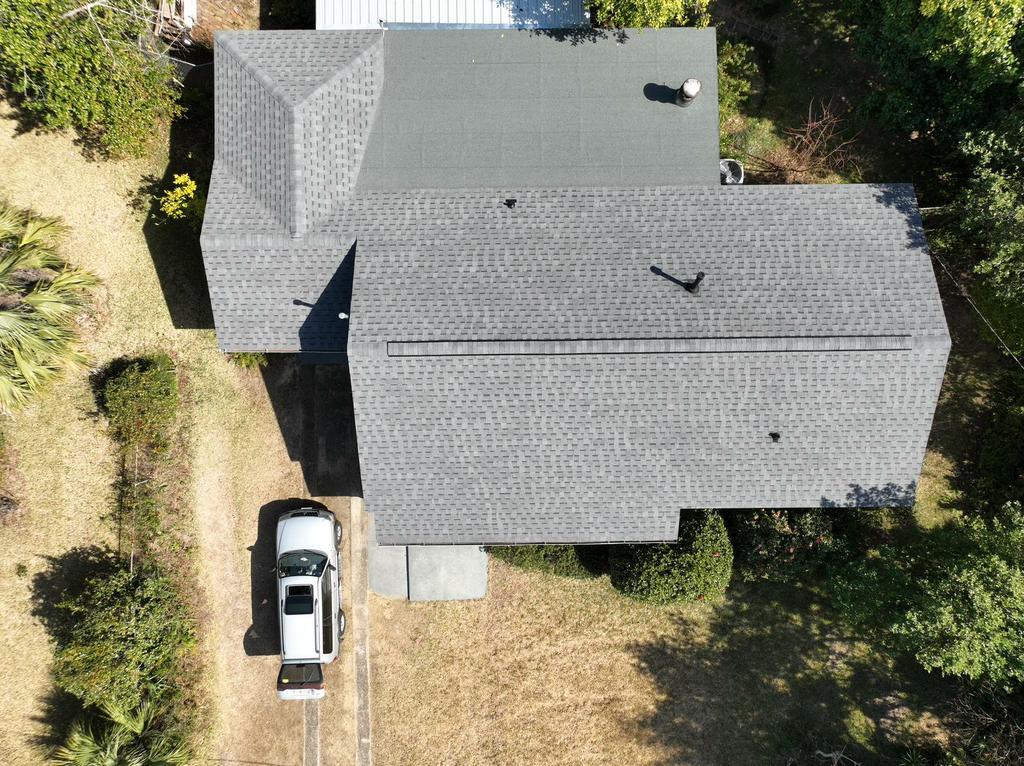  by Sammi's Roofing