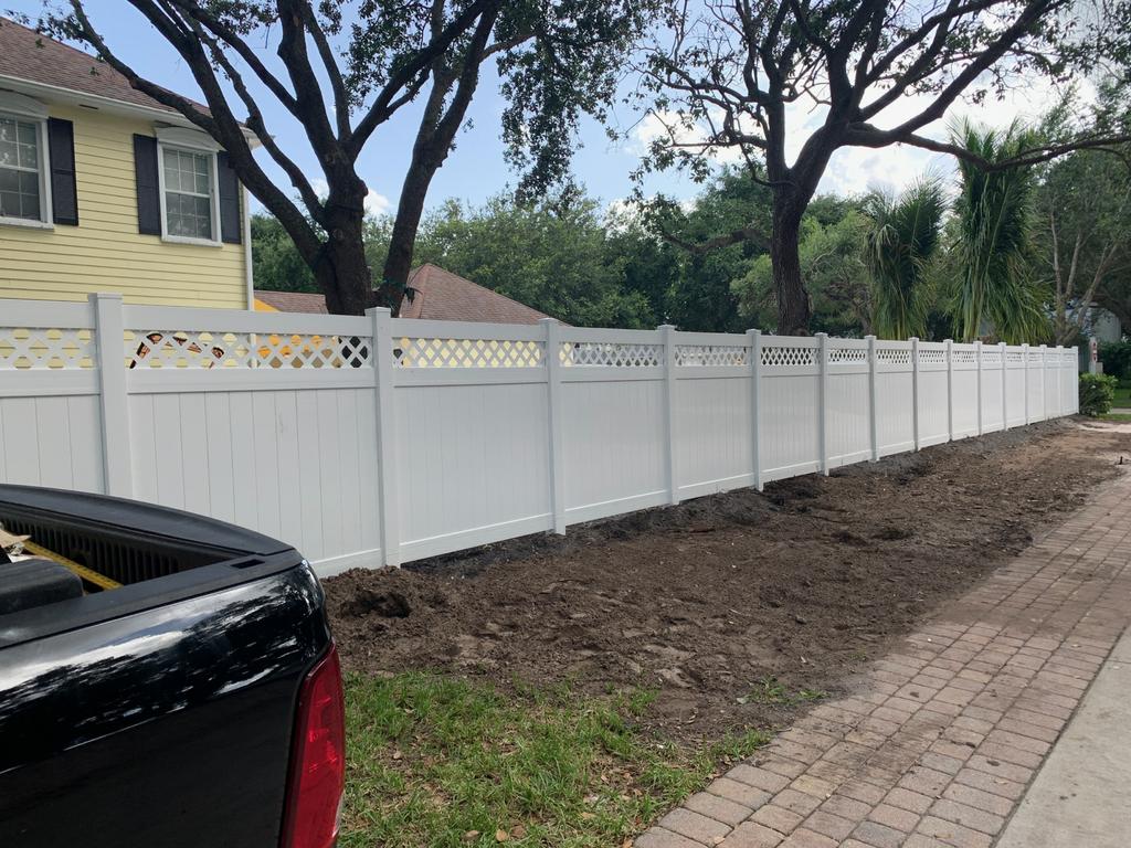  by Fence Builders Miami