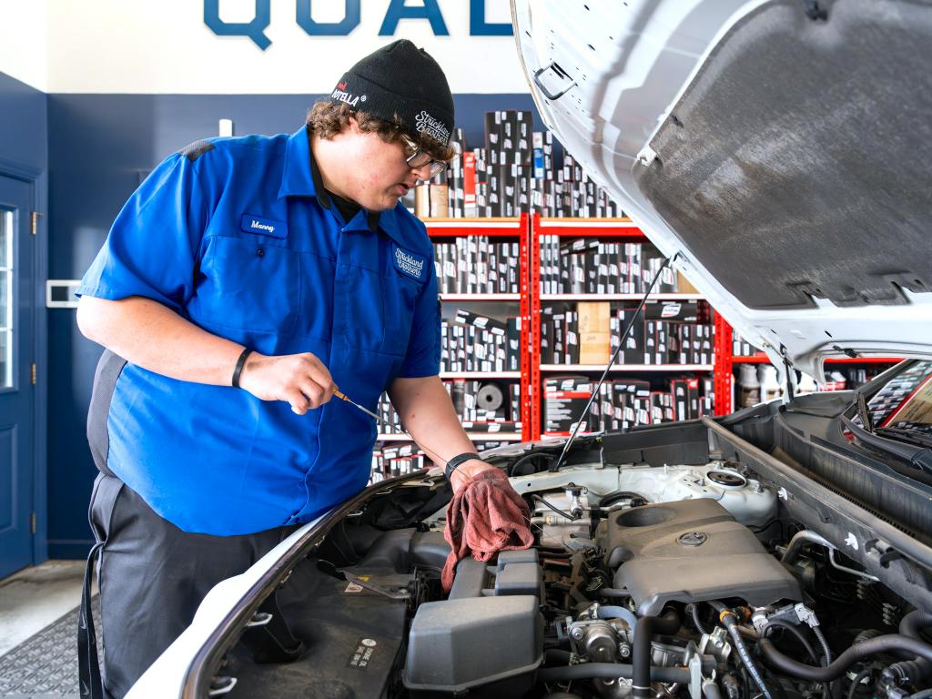  by Strickland Brothers 10 Minute Oil Change