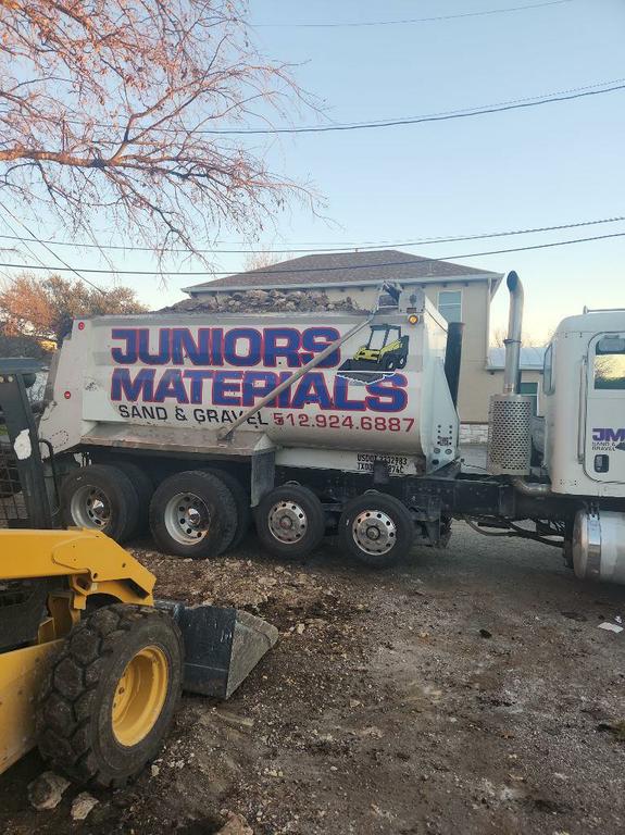  by Juniors Materials