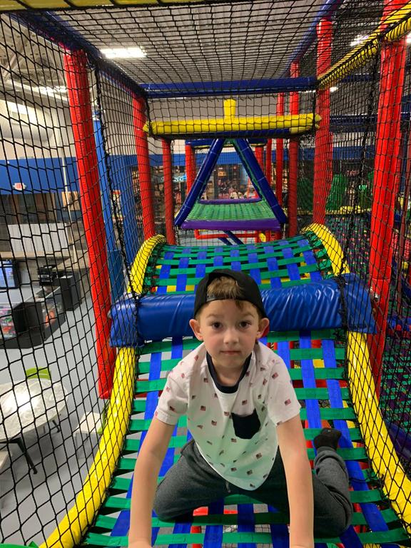  by Discovery Zone