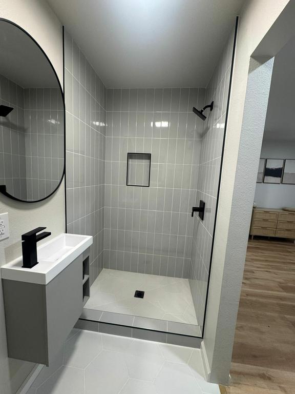  by Martinez Shower Doors