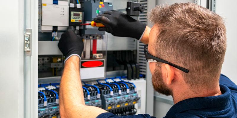 Our electrical contractors offer prompt and effective electrical repair services. by Electrical Service & Supply