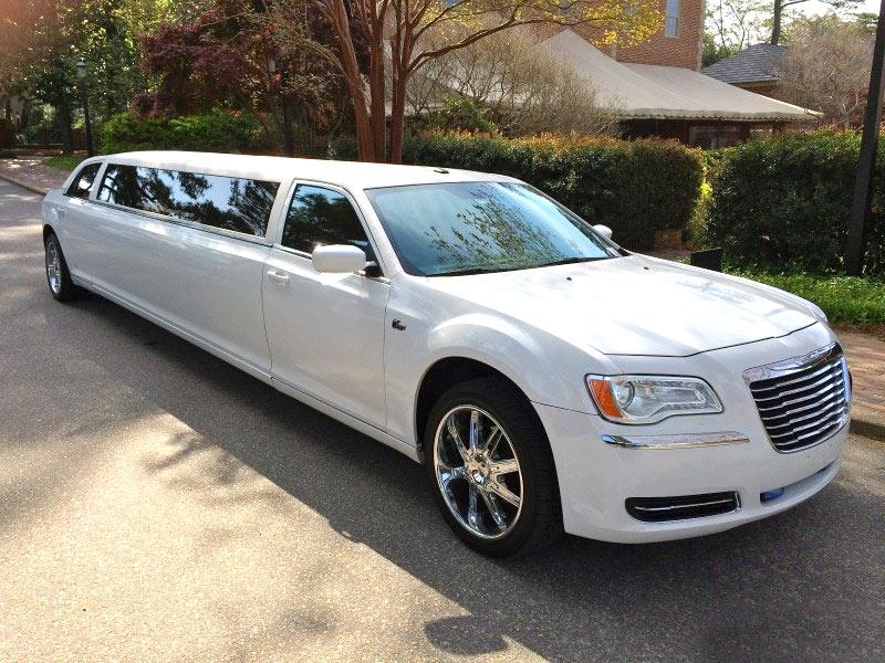  by Hi-Q Executive Transportation