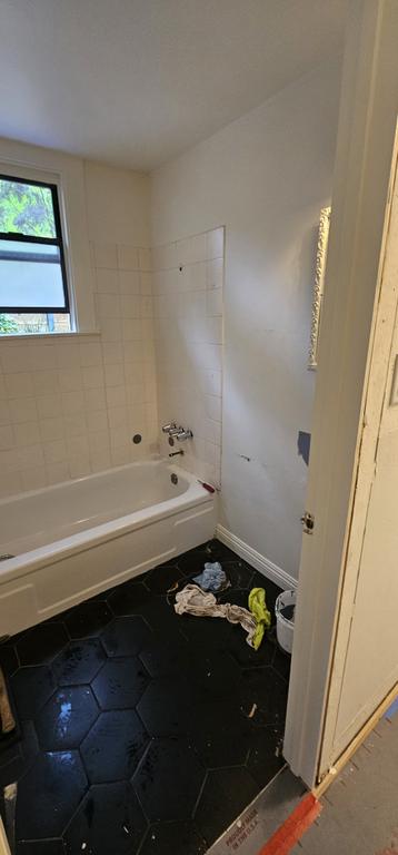  by AU Gold Construction INC