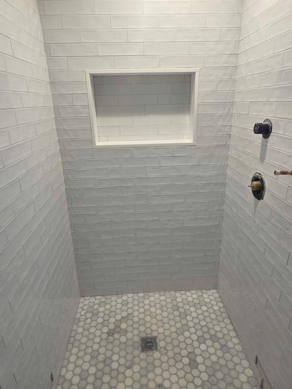  by DM Home Improvement Crew Corp