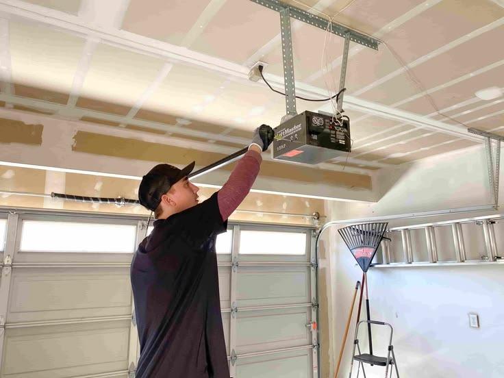  by Garage Door Irvine CA