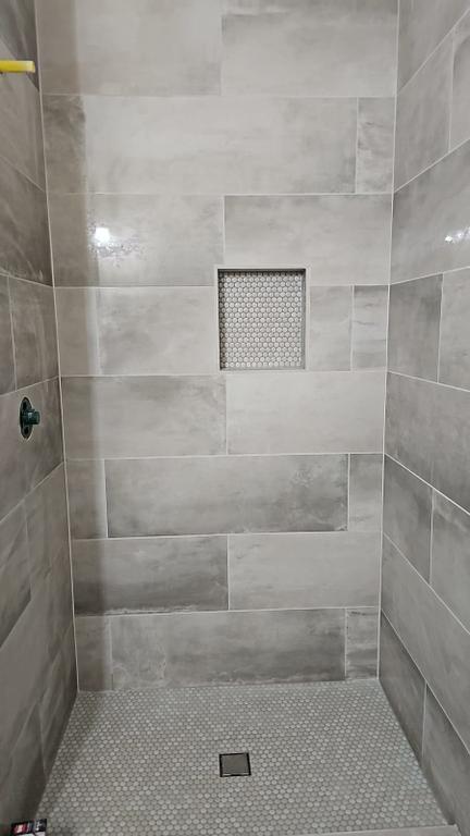  by New Flooring Co LLC