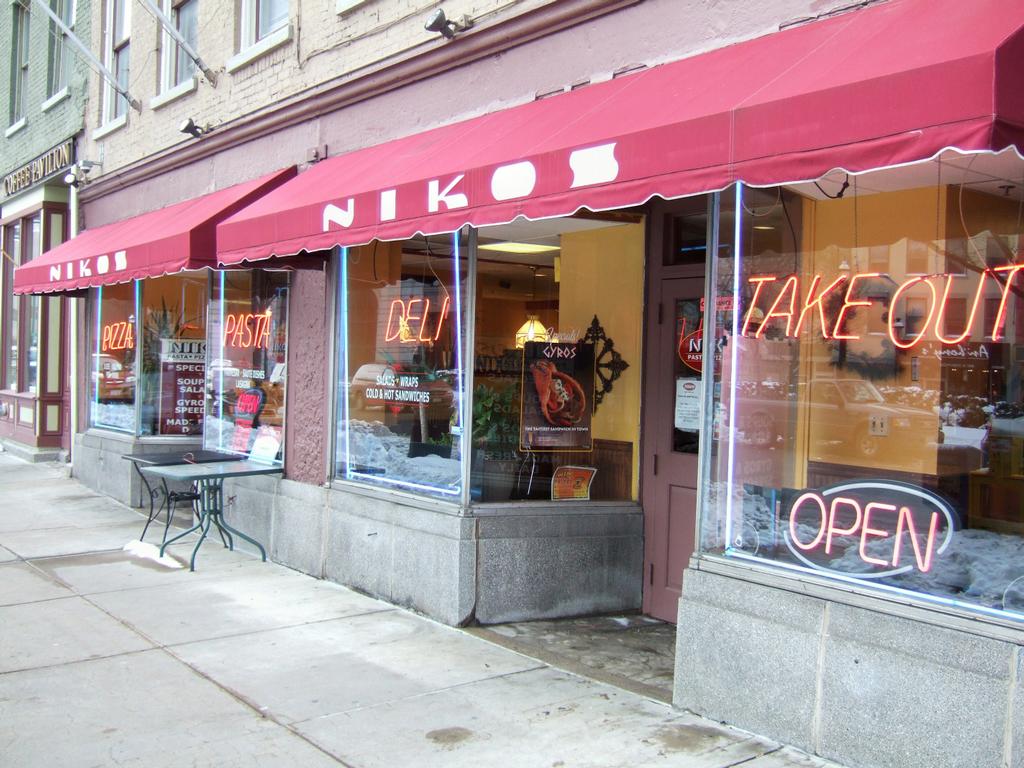 Nikos Pasta Pizza & Deli Syracuse NY 13202 3154757000 Pizza
