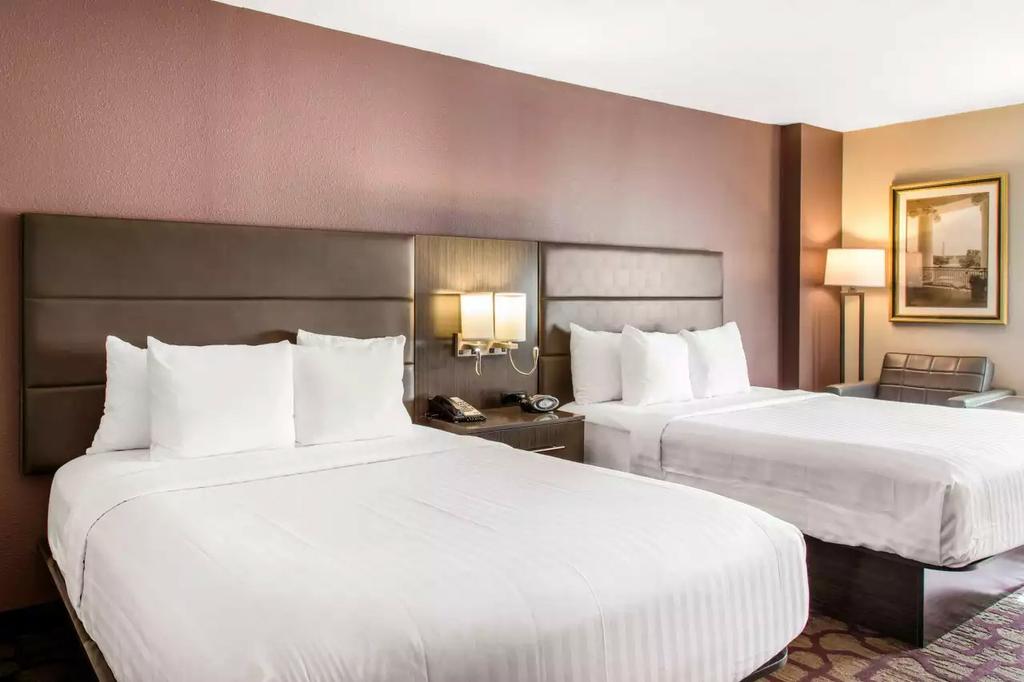  by Comfort Inn Largo-Washington DC East