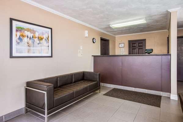  by Econo Lodge